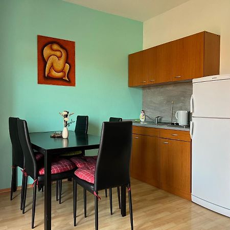 Apartmani Kacola Tucepi Exterior photo